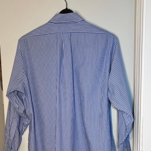 Brooks Brothers Classic Button Down Shirt - Picture 3 of 6